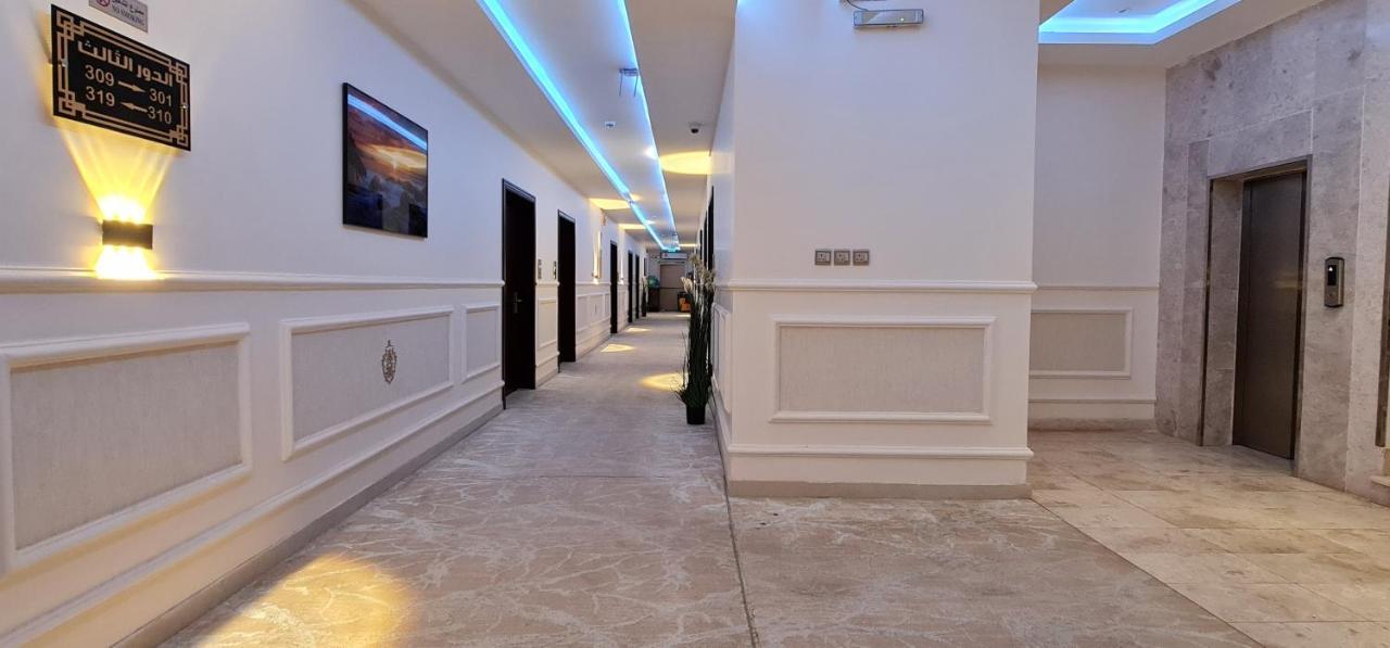 Qasr Alshamal Hotel